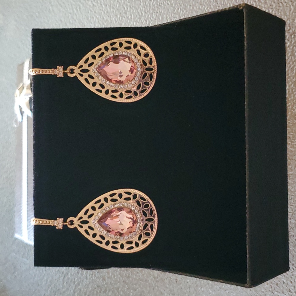 NWOT Marchesa Earrings
